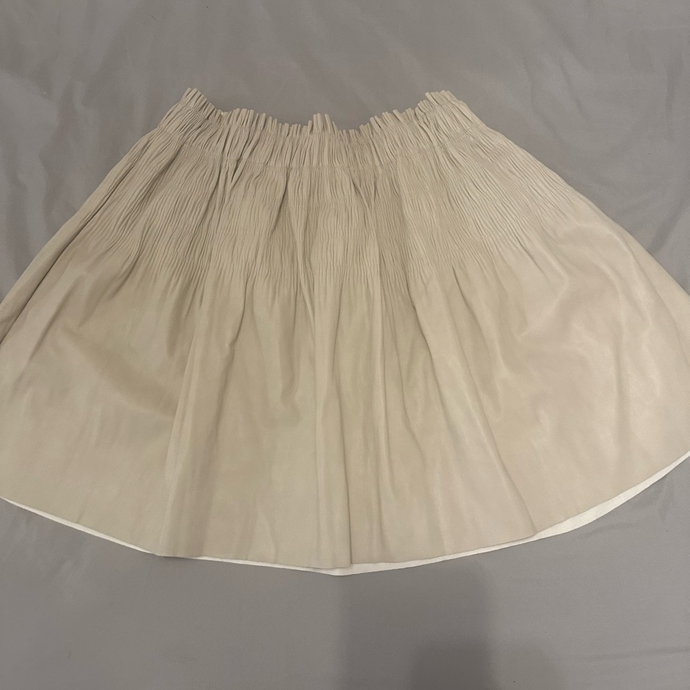 Elegant Beige Women's Skater leather skirt